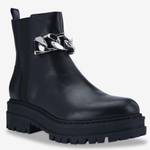 Marc Fisher LTD Parrie Black Leather Bootie NWT